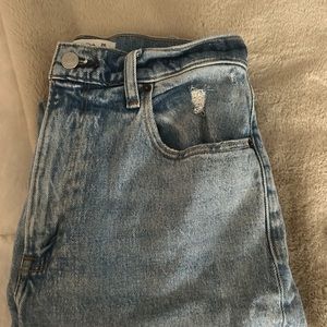 Abercrombie 90’s Straight Ultra High Rise Jeans Size 26R